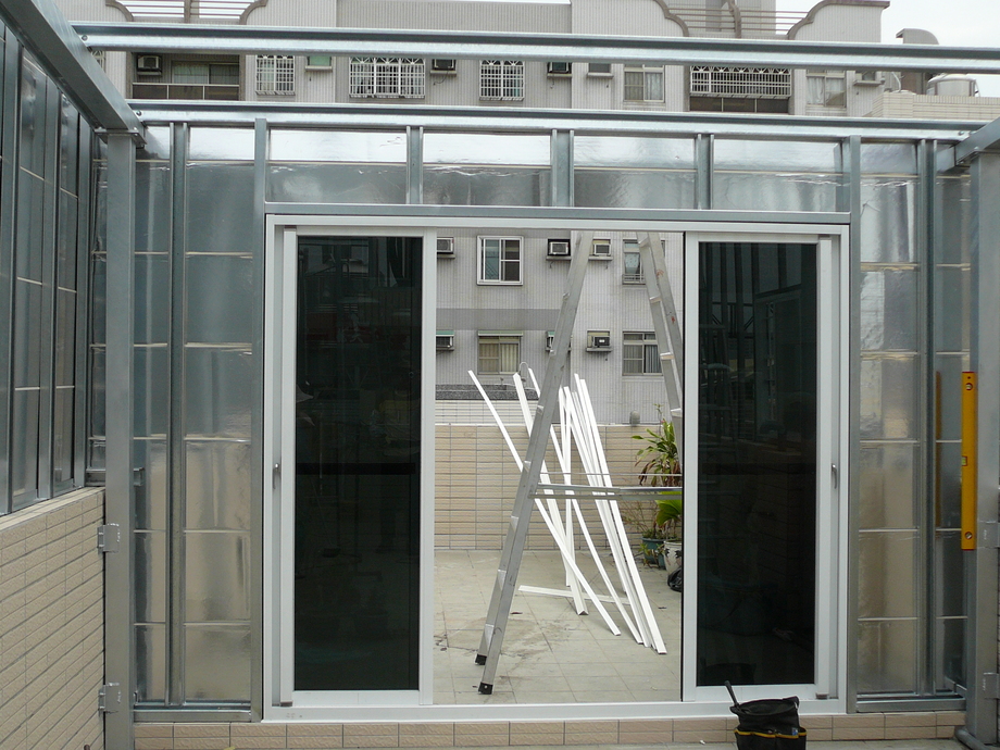 高雄金屬壁板施工